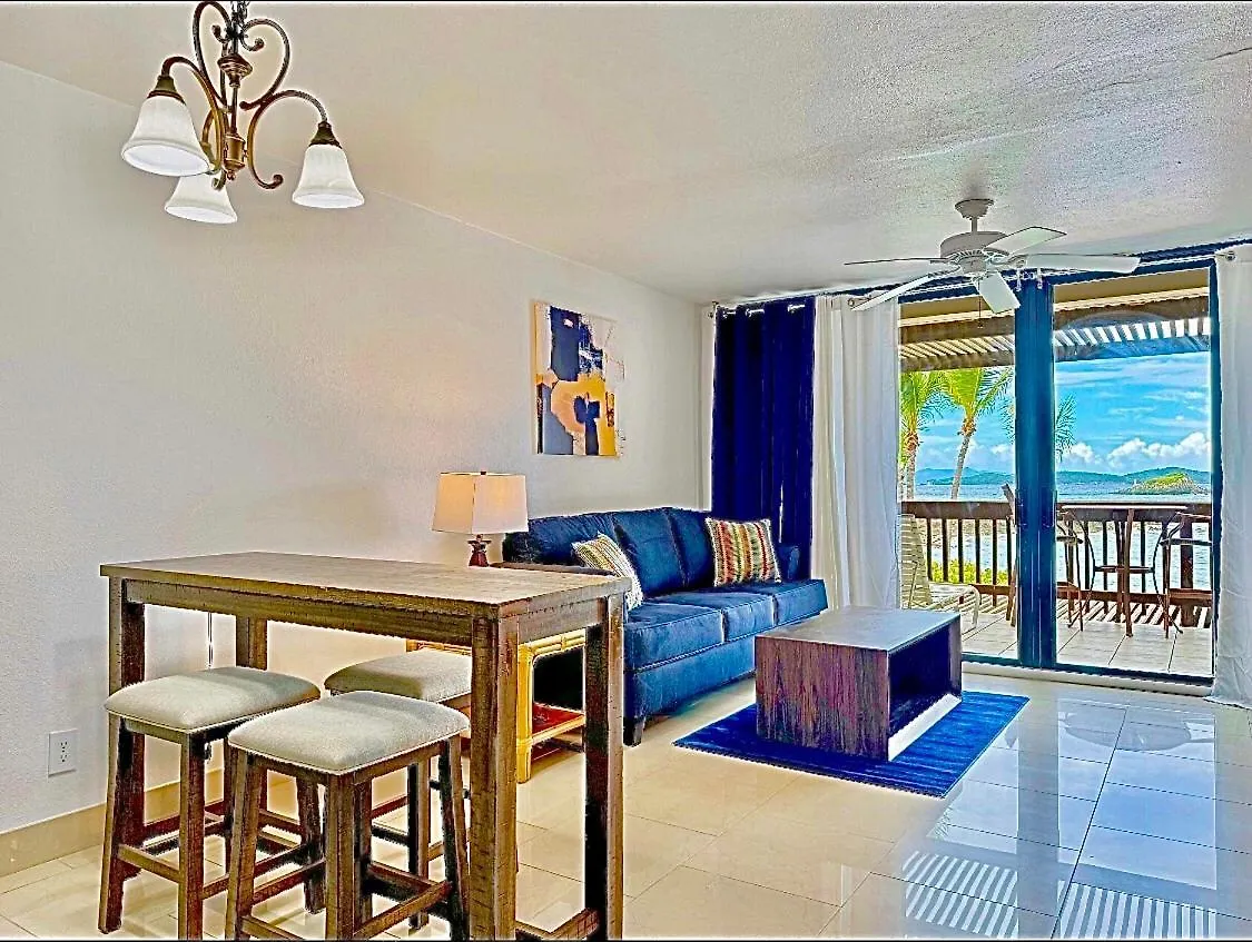 Apartment Sapphire Beachfront Condo - Free Wi-Fi - Save! Nazareth